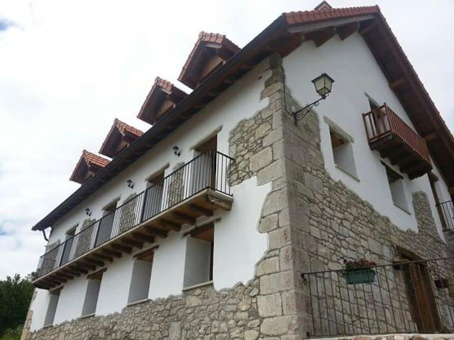 Casa Rural Enekoizar Abaurrea Alta エクステリア 写真