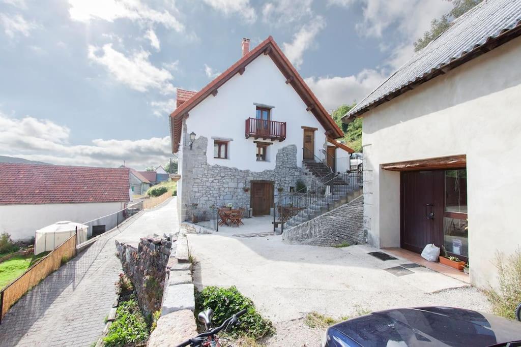 Casa Rural Enekoizar Abaurrea Alta エクステリア 写真